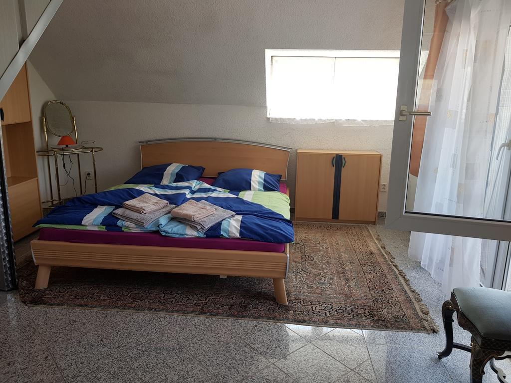 Villa Apartment Ruban Luaran gambar